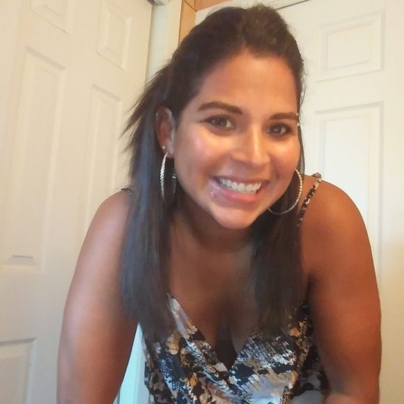 Meet your Posher, Maria - Picture 1 of 1